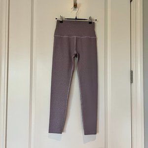 Beyond Yoga Best Seller High Waist Midi Legging Embossed Print